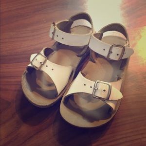 White Sun San Surfer Sandals size 7